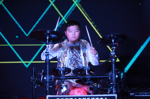 大禹漢光2018年“同心同行，共創(chuàng)未來”主題年會圓滿成功