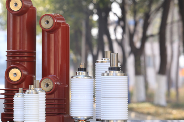 真空開(kāi)關(guān)管廠(chǎng)家難找嗎？建議這樣選廠(chǎng)家！