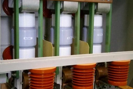 真空滅弧室什么時(shí)候更換合適？